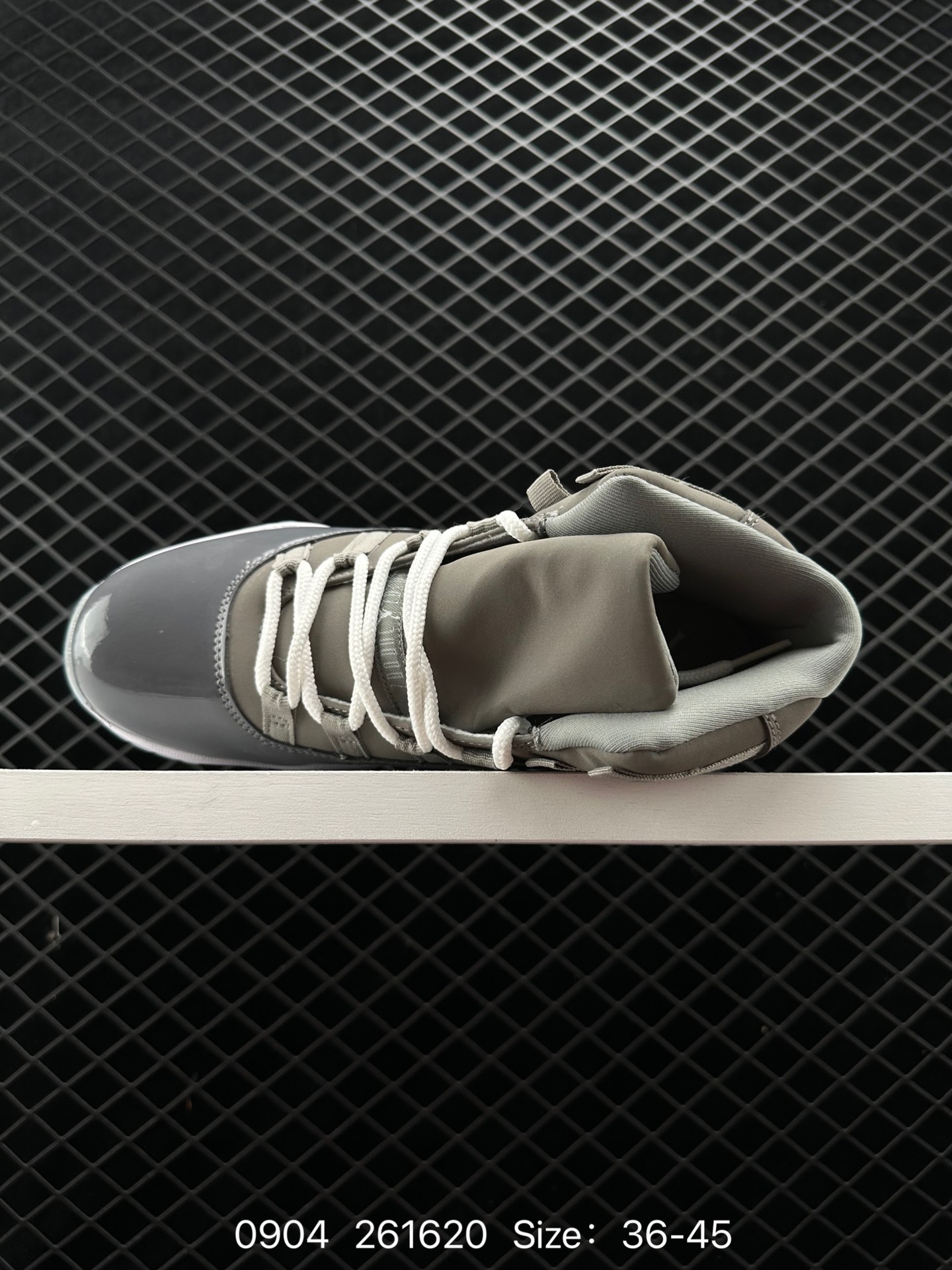 Nike Air Jordan 11 Retro Low”Concord“